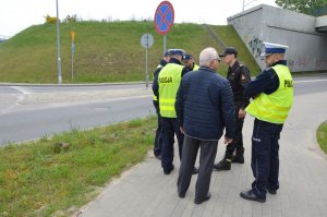 Komisja badała miejsce wypadku w Redzie.