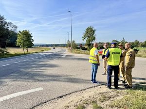 Specjalna komisja bada miejsce wypadku