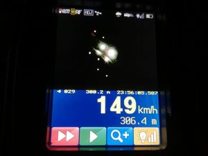 Zdjęcie ekranu urządzenia trucam prędkość 149 km/h