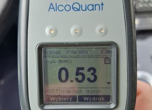 Wynik badania alko-testem 0,53 mg