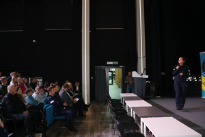 Policjanci uczestniczą w obchodach